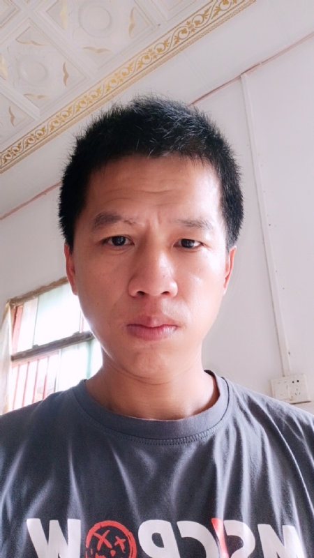 人都再努力的第一张照片--梅州残疾人相亲网